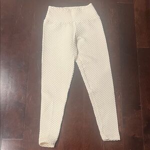 Booty by Brabants White Leggings Brand New Never Worn